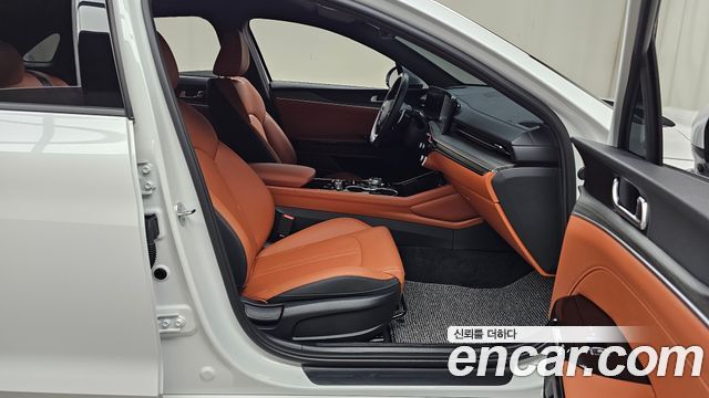 Kia K5 (III) 1.6 Turbo Noblesse 2025 — фото 11