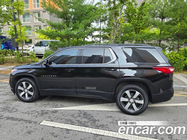 Chevrolet Traverse 3.6 AWD LT Leather Premium 2020 — фото 4