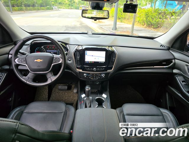 Chevrolet Traverse 3.6 AWD LT Leather Premium 2020 — фото 9