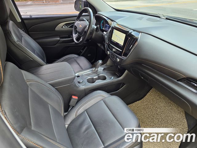 Chevrolet Traverse 3.6 AWD LT Leather Premium 2020 — фото 10