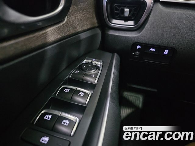 Kia Sorento (IV) Gasoline 2.5T 2WD Trendy 2023 — фото 21