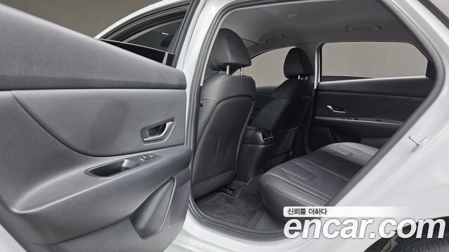 Hyundai Avante (CN7) 1.6 Inspiration 2021 — фото 17