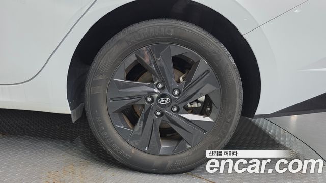 Hyundai Avante (CN7) 1.6 Inspiration 2021 — фото 21