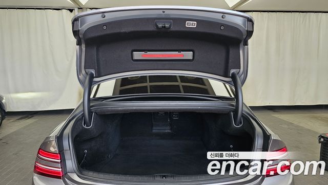 Genesis G80 (RG3) Gasoline 2.5 Turbo AWD 2022 — фото 20