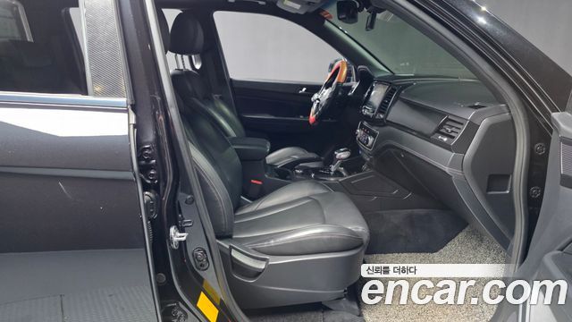 KG Mobility (SsangYong) Rexton Sports Khan Diesel 2.2 4WD Prestige Special (5-Link) 2020 — фото 15