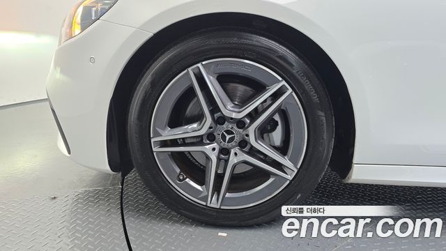 Mercedes-Benz E-Class (W213) E250 AMG Line 2023 — фото 5