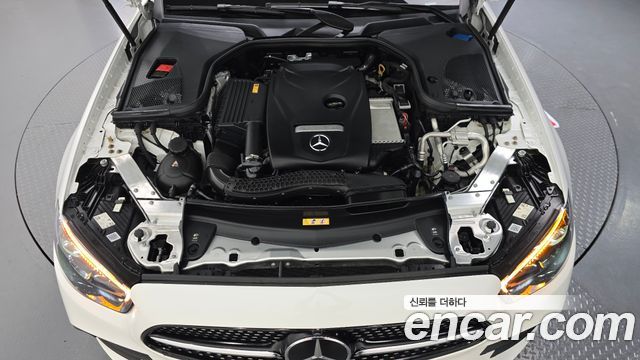 Mercedes-Benz E-Class (W213) E250 AMG Line 2023 — фото 6