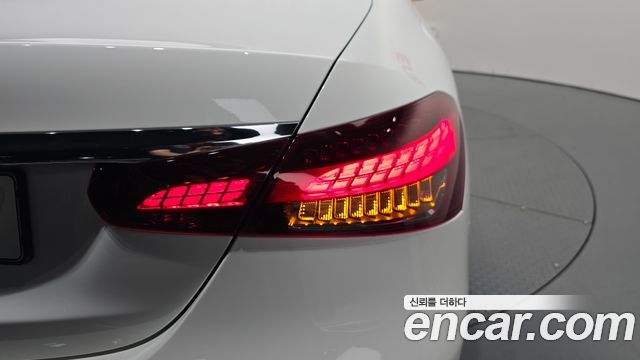 Mercedes-Benz E-Class (W213) E250 AMG Line 2023 — фото 23