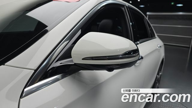 Mercedes-Benz E-Class (W213) E250 AMG Line 2023 — фото 30