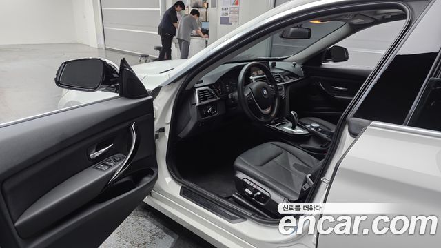 BMW 3 Series GT (F34) GT 320d xDrive 2020 — фото 10