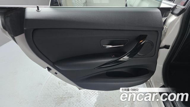 BMW 3 Series GT (F34) GT 320d xDrive 2020 — фото 19
