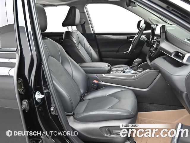 Toyota Highlander (IV) 2.5 4WD Limited 2023 — фото 10