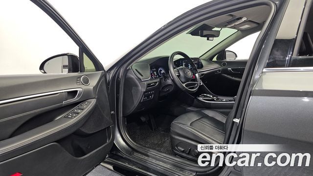Hyundai Sonata (DN8) 2.0 Premium Plus 2022 — фото 10