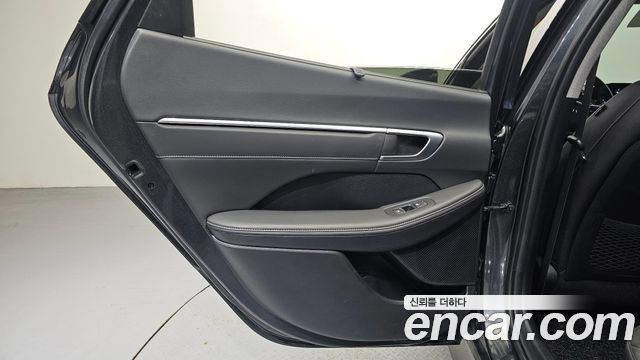 Hyundai Sonata (DN8) 2.0 Premium Plus 2022 — фото 25