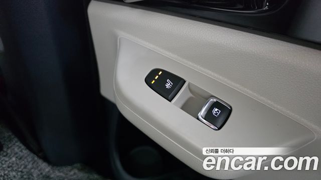 Kia Carnival (IV) HEV 9seater Signature 2024 — фото 24