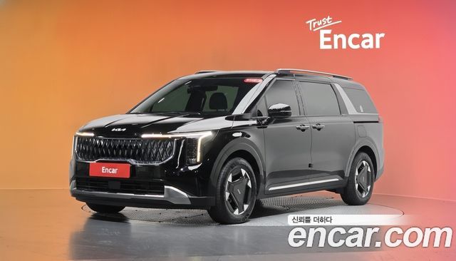 Kia Carnival (IV) HEV 9seater Signature 2024 — фото 1