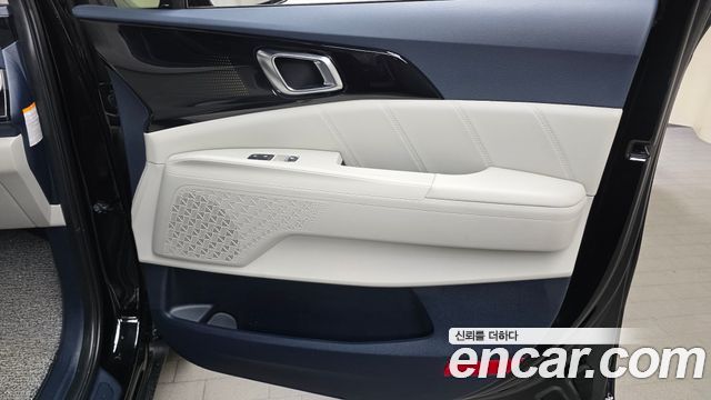 Kia Carnival (IV) HEV 9seater Signature 2024 — фото 30