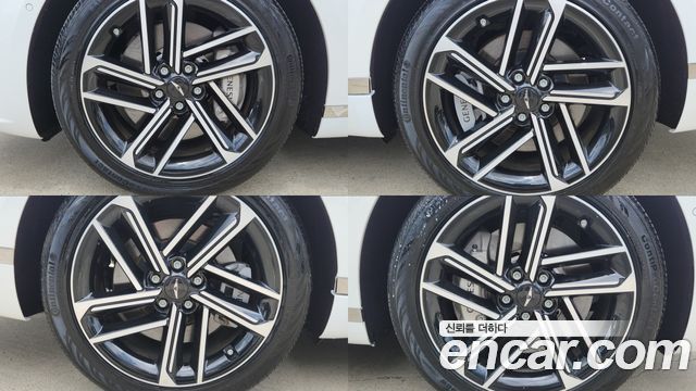 Genesis G80 (RG3) Gasoline 2.5 Turbo 2WD 2025 — фото 23