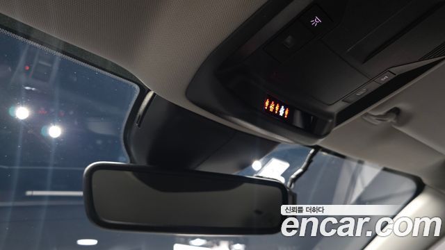 Peugeot 408 1.2 Pure Tech Allure 2023 — фото 20