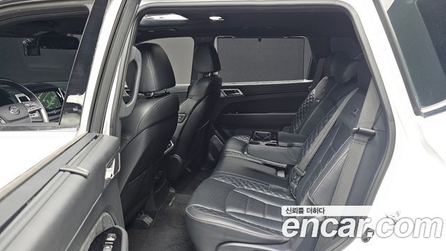KG Mobility (SsangYong) Rexton Diesel 2.2 4WD The Black 2021 — фото 12