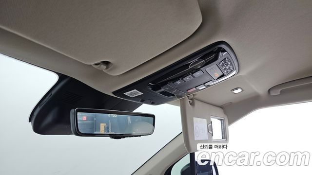 Kia Carnival (IV) HEV 9-Seater Hi-Limousine Signature 2025 — фото 24