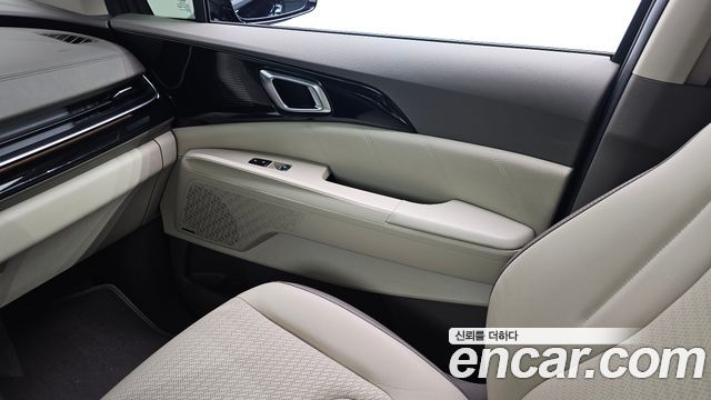 Kia Carnival (IV) HEV 9-Seater Hi-Limousine Signature 2025 — фото 31