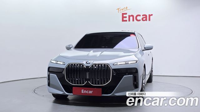 BMW 7 Series (G70) 740i xDrive M Sport 2026 — фото 3