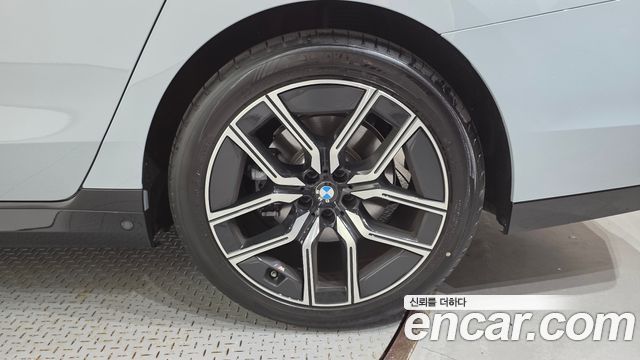 BMW 7 Series (G70) 740i xDrive M Sport 2026 — фото 21