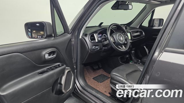 Jeep Renegade 2.4 Limited 2021 — фото 10