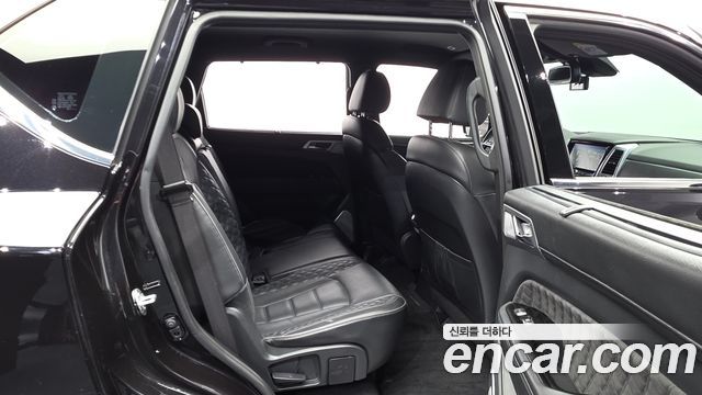 KG Mobility (SsangYong) Rexton Diesel 2.2 4WD The Black 2023 — фото 15