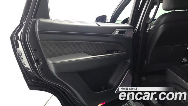 KG Mobility (SsangYong) Rexton Diesel 2.2 4WD The Black 2023 — фото 31