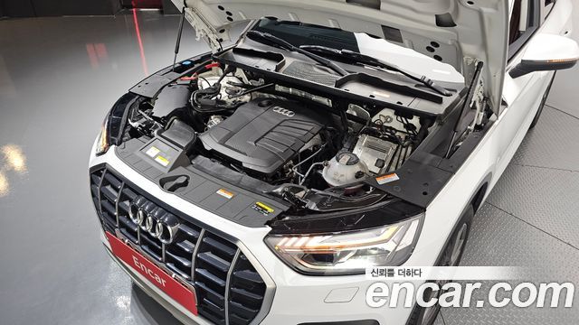 Audi Q5 (FY) 40 TDI Quattro 2022 — фото 6