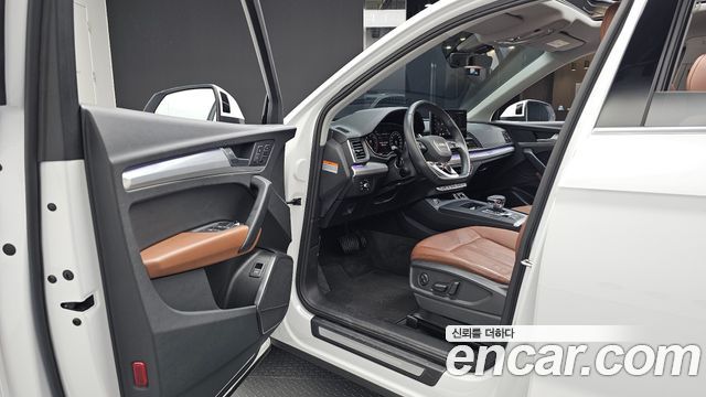 Audi Q5 (FY) 40 TDI Quattro 2022 — фото 10