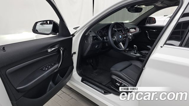 BMW 1 Series (F20) 118d Sport 5Door 2019 — фото 10