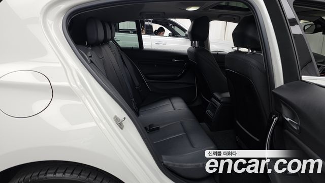 BMW 1 Series (F20) 118d Sport 5Door 2019 — фото 12
