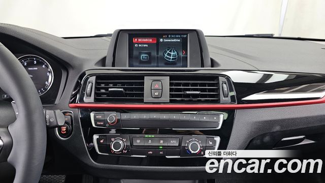 BMW 1 Series (F20) 118d Sport 5Door 2019 — фото 14