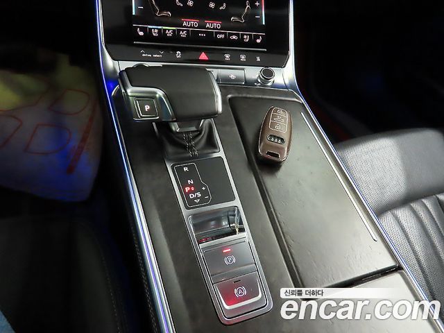 Audi A7 (4K) 45 TDI Quattro Premium 2021 — фото 18