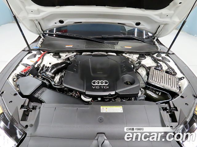 Audi A7 (4K) 45 TDI Quattro Premium 2021 — фото 23