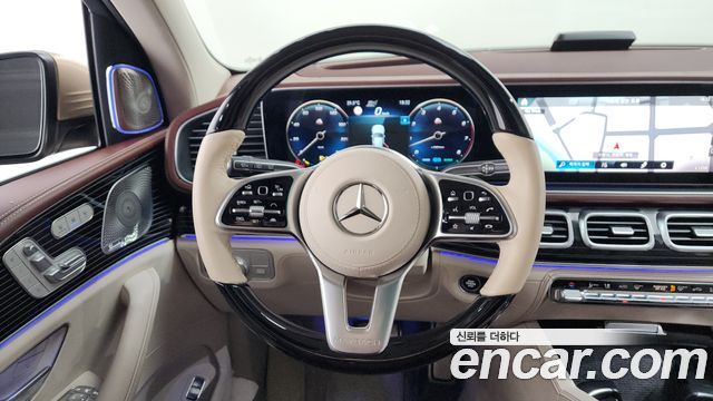 Mercedes-Benz GLS-Class (X167) Maybach GLS600 4MATIC Manufakur 2023 — фото 13