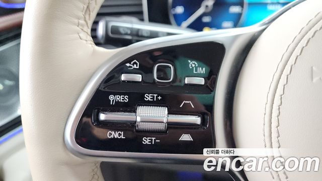 Mercedes-Benz GLS-Class (X167) Maybach GLS600 4MATIC Manufakur 2023 — фото 17