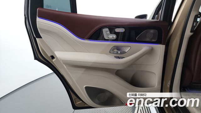 Mercedes-Benz GLS-Class (X167) Maybach GLS600 4MATIC Manufakur 2023 — фото 25