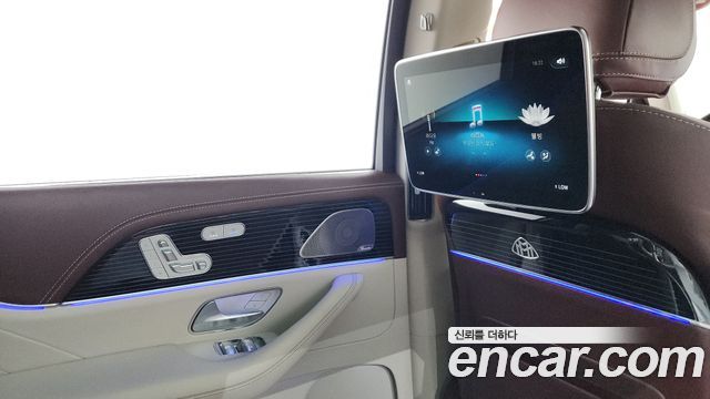 Mercedes-Benz GLS-Class (X167) Maybach GLS600 4MATIC Manufakur 2023 — фото 43
