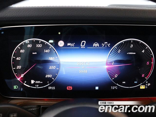 Mercedes-Benz G-Class (W465) G450d 2025 — фото 6