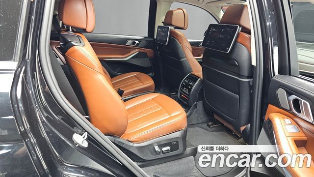 BMW X7 (G07) xDrive 40i Design Pure Excellence 6-Seater 2019 — фото 11