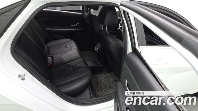 Hyundai Avante (CN7) 1.6 Inspiration 2021 — фото 11