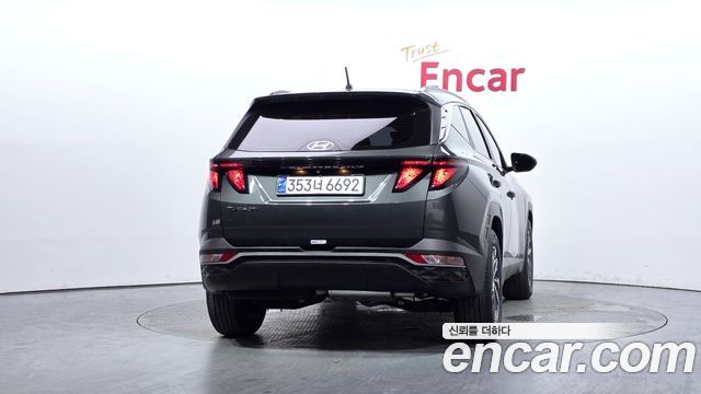 Hyundai Tucson (NX4) Diesel 2.0 2WD Premium 2022 — фото 4