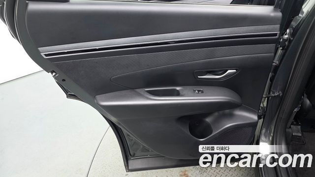Hyundai Tucson (NX4) Diesel 2.0 2WD Premium 2022 — фото 25