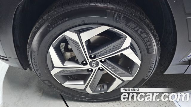 Hyundai Tucson (NX4) Gasoline 1.6 Turbo 2WD Inspiration 2021 — фото 5
