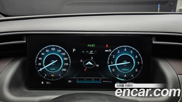 Hyundai Tucson (NX4) Gasoline 1.6 Turbo 2WD Inspiration 2021 — фото 8