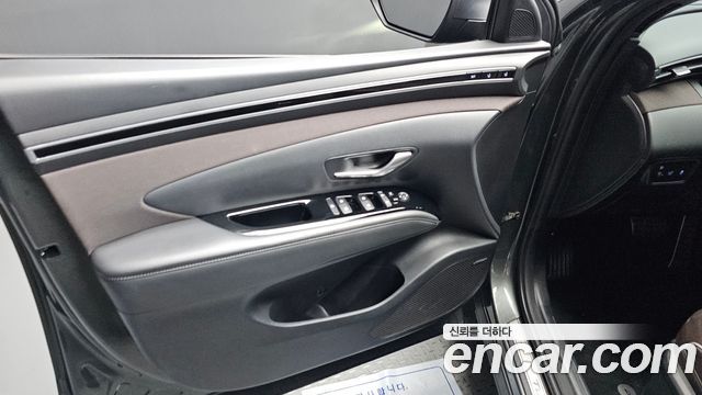 Hyundai Tucson (NX4) Gasoline 1.6 Turbo 2WD Inspiration 2021 — фото 24